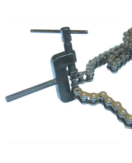 Heavy Duty Chain Cutter / Riveting Kit In Use
