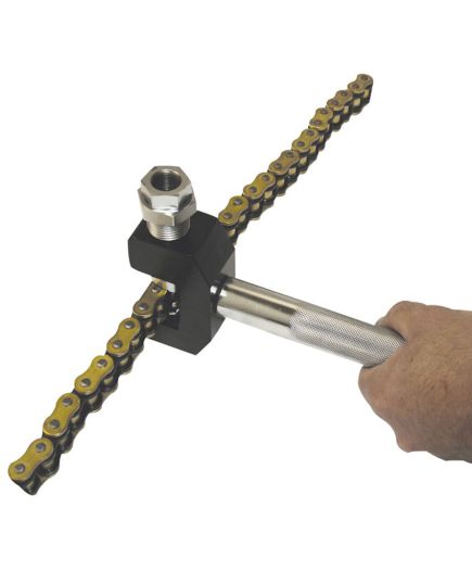 Professional Chain Breaking & Riveting Kit In Use